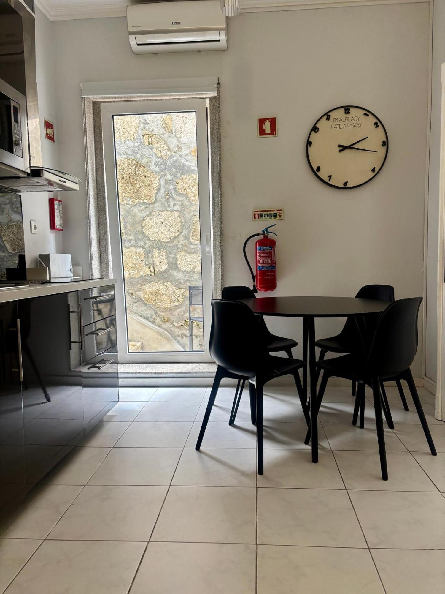 Covelo Apartment Porto Luaran gambar